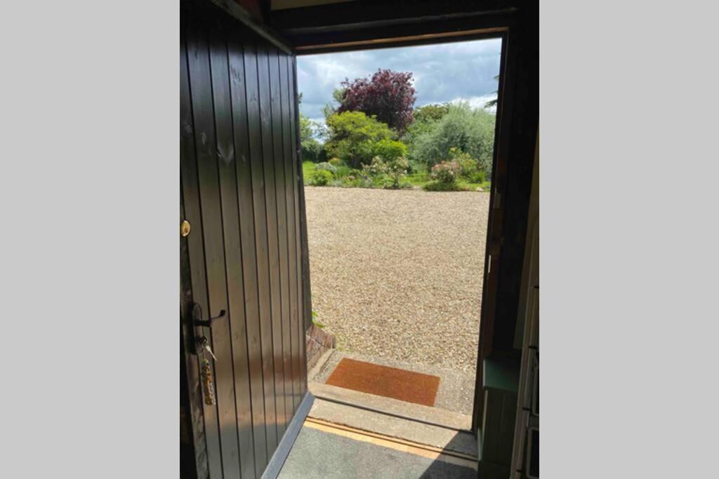 Gorgeous Comfortable Barn With Huge Private Orchard In Quiet Suffolk Location Depden ภายนอก รูปภาพ